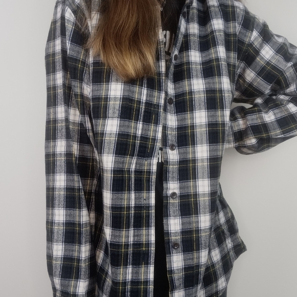 Vintage L.L Bean 90s Grunge Flannel! - Picture 4 of 5